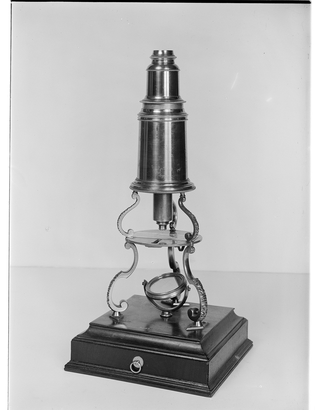 All-brass Culpeper-type compound microscope on wooden drawer base, circa 1780